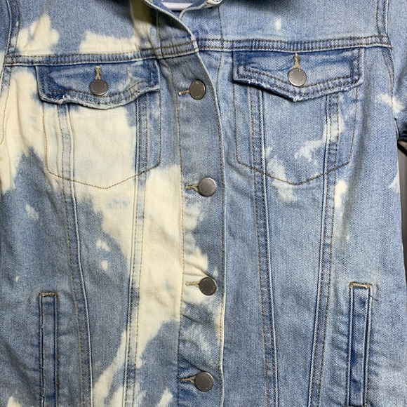 Universal Thread - Stonewashed Jean Jacket SZ XS - Picture 7 of 8